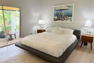 337 Emerald Bay Cir, Naples, FL 34110 - Photo 16