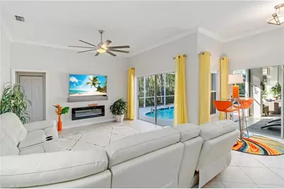 28404 Del Lago Way, Bonita Springs, FL 34135 - Photo 6