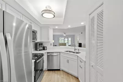 840 Gulf Pavillion Dr #103, Naples, FL 34108 - Photo 6