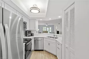 840 Gulf Pavillion Dr, Naples, FL 34108 - Photo 6