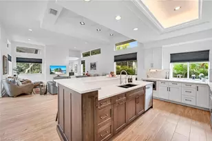 3390 Oaklake Ct, Bonita Springs, FL 34134 - Photo 8