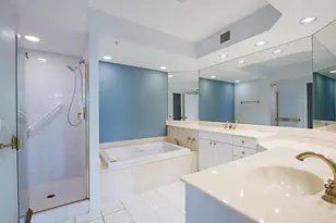 7425 Pelican Bay Blvd, Naples, FL 34108 - Photo 12