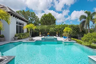 605 Galleon Dr, Naples, FL 34102 - Photo 8