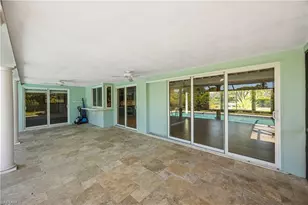 9757 Berkshire St, Naples, FL 34109 - Photo 20