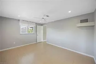 9757 Berkshire St, Naples, FL 34109 - Photo 14