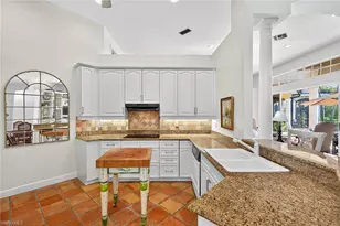 556 Eagle Creek Dr, Naples, FL 34113 - Photo 30