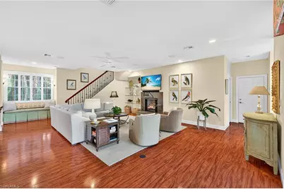 556 Eagle Creek Dr, Naples, FL 34113 - Photo 8