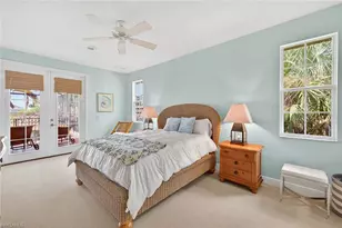 556 Eagle Creek Dr, Naples, FL 34113 - Photo 44