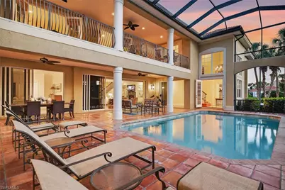 556 Eagle Creek Dr, Naples, FL 34113 - Photo 2