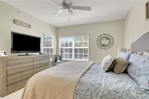 6923 Satinleaf Rd N, Naples, FL 34109 - Photo 16