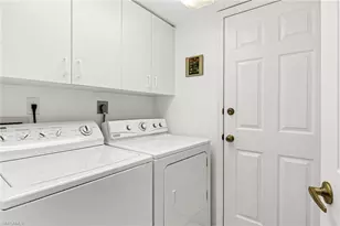 300 Horse Creek Dr, Naples, FL 34110 - Photo 12