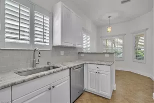 837 Vistana Cir, Naples, FL 34119 - Photo 12