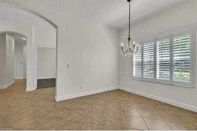 837 Vistana Cir #20, Naples, FL 34119 - Photo 14