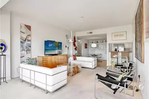 201 Arbor Lake Dr, Naples, FL 34110 - Photo 4