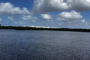 285 Naples Cove Dr, Naples, FL 34110 - Photo 24