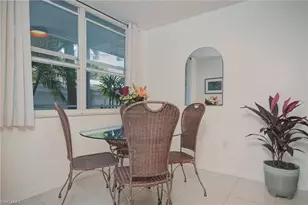 285 Naples Cove Dr, Naples, FL 34110 - Photo 10