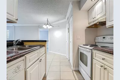 194 Santa Clara Dr #12, Naples, FL 34104 - Photo 16