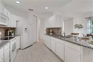 994 Eastham Way, Naples, FL 34104 - Photo 6