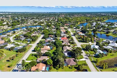 2261 Kings Lake Blvd, Naples, FL 34112 - Photo 36