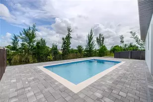 1119 NW 20th Pl, Cape Coral, FL 33993 - Photo 12