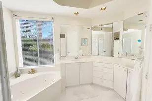 1510 Clermont Dr, Naples, FL 34109 - Photo 18