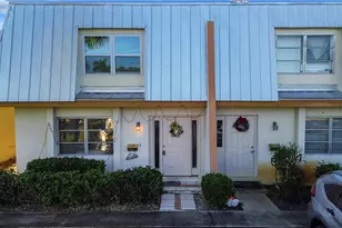 4924 Hawaii Blvd, Naples, FL 34112 - Photo 10