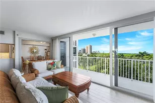 6361 Pelican Bay Blvd, Naples, FL 34108 - Photo 16