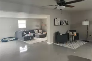 1635 Lowell Ct, Fort Myers, FL 33907 - Photo 2