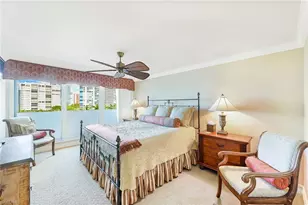 4005 Gulf Shore Blvd N, Naples, FL 34103 - Photo 10