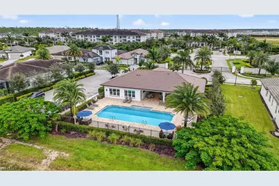 3671 Sapphire Cove Cir, Naples, FL 34114 - Photo 32