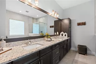 3671 Sapphire Cv Cir, Naples, FL 34114 - Photo 18