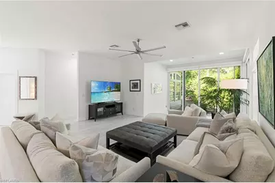 101 Amblewood Ln #1-104, Naples, FL 34105 - Photo 8