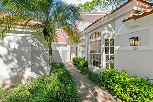 101 Amblewood Ln, Naples, FL 34105 - Photo 6