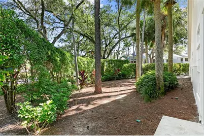 101 Amblewood Ln #1-104, Naples, FL 34105 - Photo 26