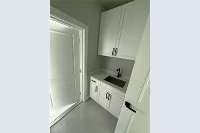 912 NE 14th Ave, Cape Coral, FL 33909 - Photo 26