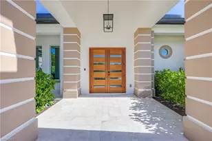 590 Carica Rd, Naples, FL 34108 - Photo 10