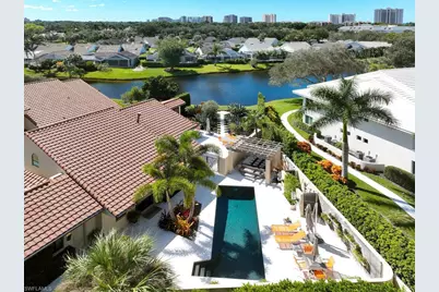 6817 Sand Pointe Cir #4, Naples, FL 34108 - Photo 4