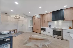 7671 Pebble Creek Cir, Naples, FL 34108 - Photo 8