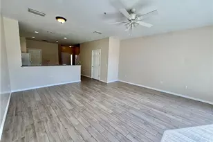 912 Hampton Cir, Naples, FL 34105 - Photo 6