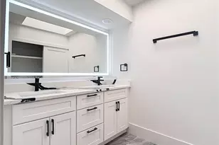 178 Cypress View Dr, Naples, FL 34113 - Photo 14