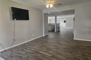 409 W Crescent Dr, Clewiston, FL 33440 - Photo 2