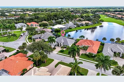 1676 Manchester Ct, Naples, FL 34109 - Photo 2