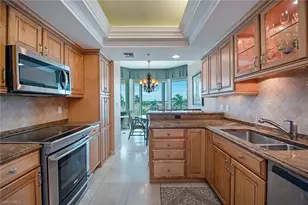 3971 Gulf Shore Blvd N, Naples, FL 34103 - Photo 4