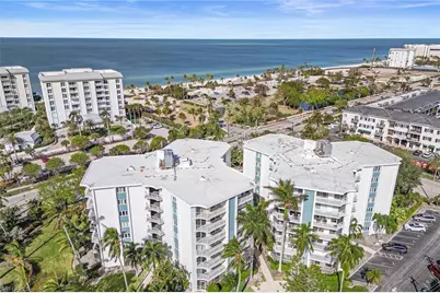 1300 Gulf Shore Blvd N #511, Naples, FL 34102 - Photo 16