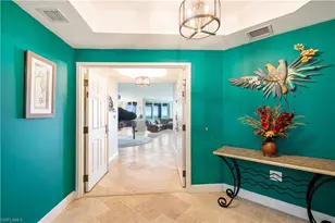 455 Cove Tower Dr, Naples, FL 34110 - Photo 4