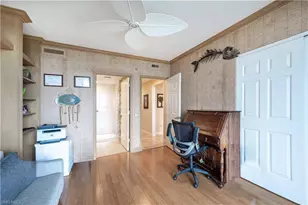 455 Cove Tower Dr, Naples, FL 34110 - Photo 24