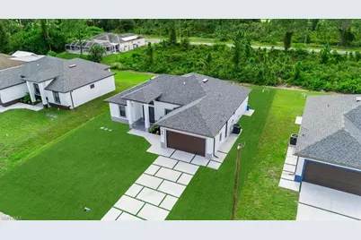 766 Roma Ave S, Lehigh Acres, FL 33974 - Photo 8