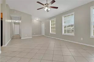 1121 SW 9th Ave, Cape Coral, FL 33991 - Photo 4