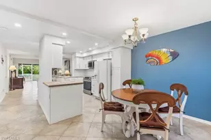 876 Gulf Pavilion Dr, Naples, FL 34108 - Photo 6