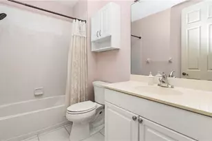 780 Bentwater Cir, Naples, FL 34108 - Photo 22